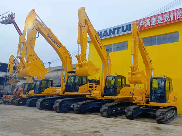 如何挑選山推挖掘機